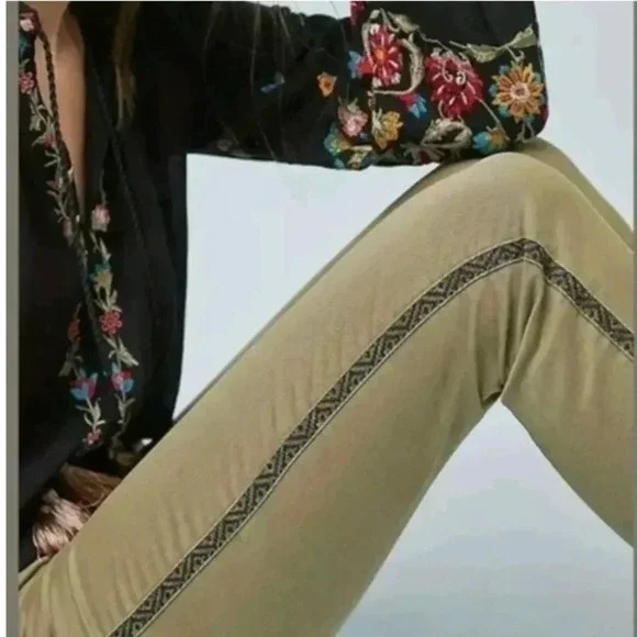 Anthropologie Chino Pants Embroidered Side Stripe Straight Leg Olive Green Sz 27 - Picture 2 of 9